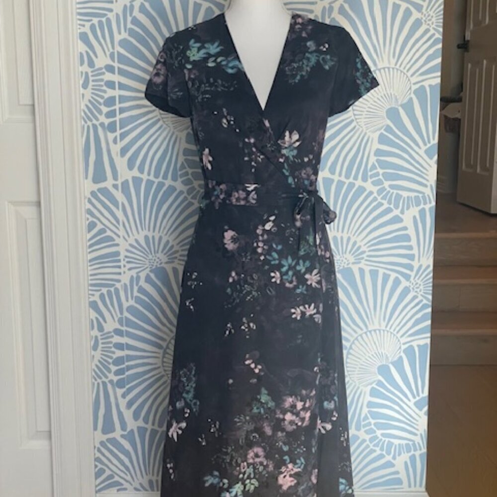 Aritzia Babaton Wrap Floral Maxi Dress Size XS - Picture 10 of 11